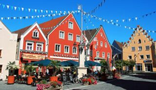 Dovolená na kole 2026 Altmühltal a Dunaj domy