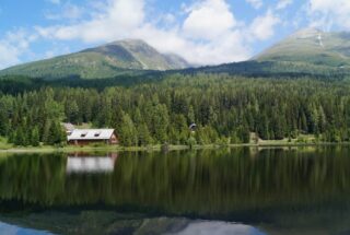 jezero cyklozájezd 2026 Rakousko Alpy