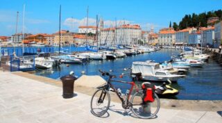 cyklozájezd 2026 Istrie přístav lodí