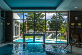 bazén v hotelu cyklodovolená Tokaj Maďarsko 2026