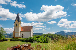 kostel Slovinsko Laško cyklodovolená 2026