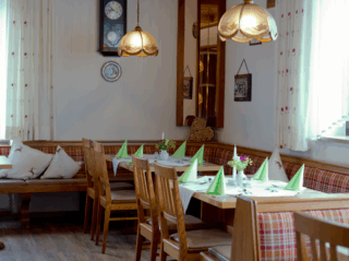 restaurace hotel cyklodovolená Bavorský les Šumava 2026 Německo Česko