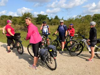 skupina cyklistů cyklodovolená Holandsko 2026